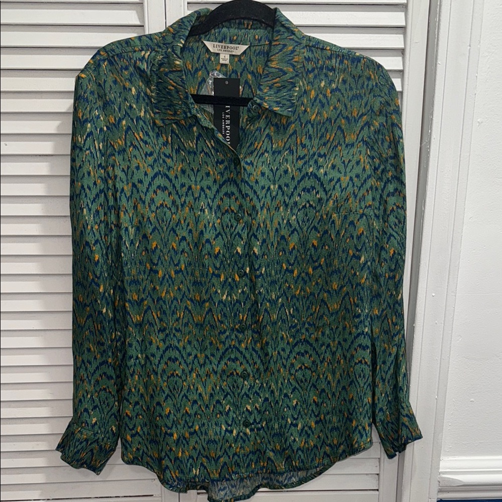 Liverpool Green and Gold Long Sleeve Button Down Shirt size Small NWT